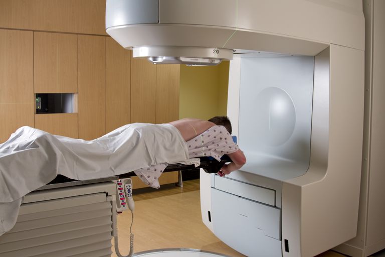 cancer sein, pour cancer, pour cancer sein, mammographie dépistage, Michael Nichols, Michael Nichols radio-oncologue