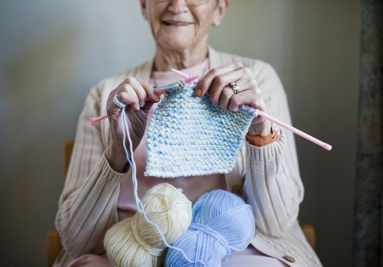 machine tricoter, pour personnes, utile pour, aiguille différente, aiguilles tricoter, dextérité manuelle
