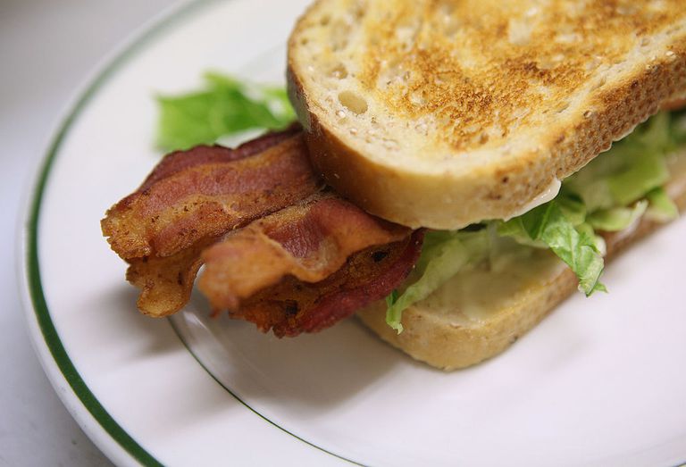 bacon dinde, faible glucides, bacon canadien, bacon végétarien, contient glucides