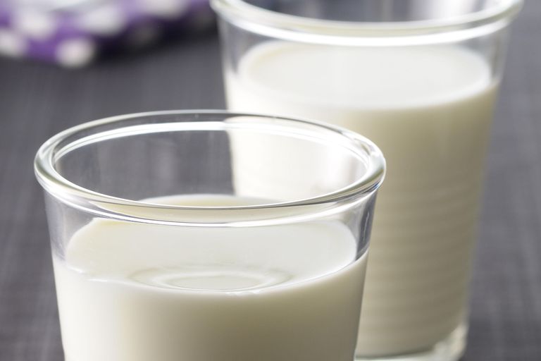 intolérance lactose, causer diarrhée, certaines personnes, dans lait, produits laitiers