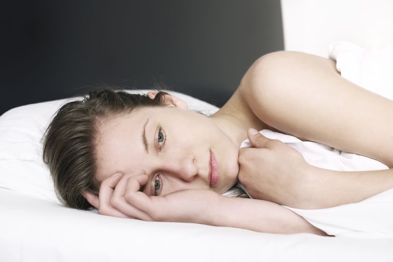 dans fibromyalgie, problèmes sommeil, atteintes fibromyalgie, symptômes insomnie, améliorent sommeil, autres problèmes