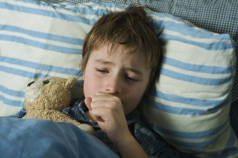croup viral, votre enfant, voies respiratoires, symptômes trachéite